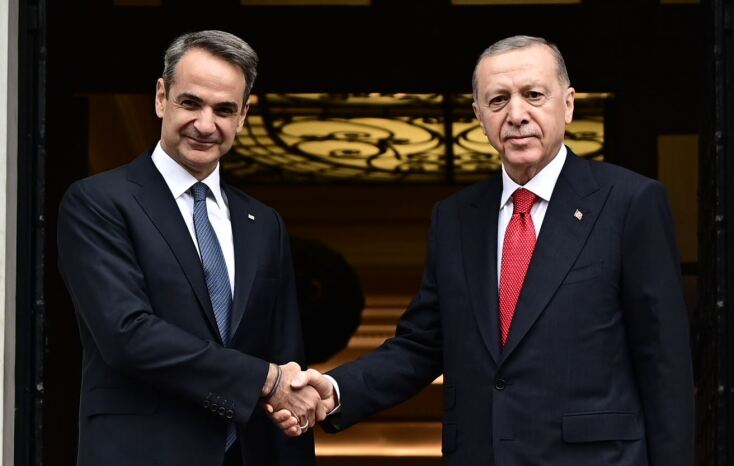 Τα στιγμιότυπα που ξεχώρισαν στη συνάντηση Μητσοτάκη-Ερντογάν