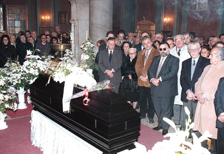 Σαν σήμερα 13 Δεκεμβρίου: Το 1995 πέθανε ο Μέντης Μποσταντζόγλου (Μποστ) - Πολιτικός γελοιογράφος και σκιτσογράφος, ζωγράφος, συγγραφέας, και στιχουργός.