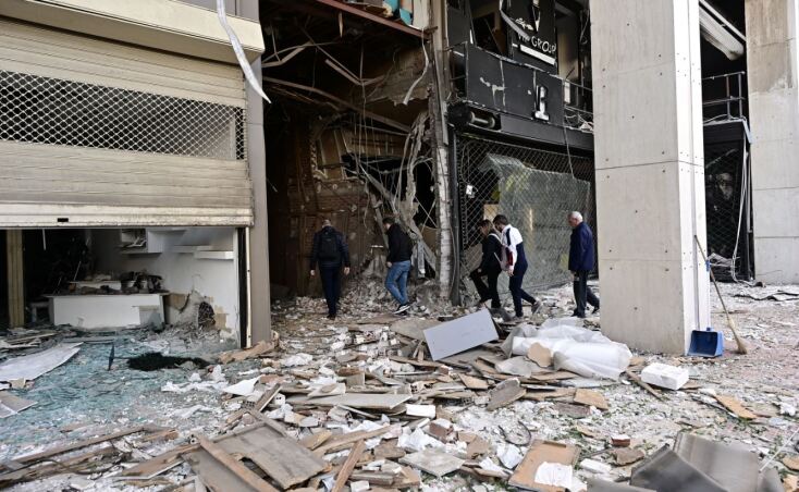 Βομβαρδισμένο τοπίο η Φίλωνος μετά την ισχυρή έκρηξη στον Πειραιά © Eurokinissi/Μιχάλης Καραγιάννης