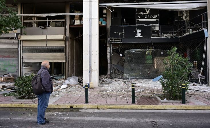 Βομβαρδισμένο τοπίο η Φίλωνος μετά την ισχυρή έκρηξη στον Πειραιά © Eurokinissi/Μιχάλης Καραγιάννης