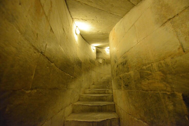 Εσωτερική άποψη του Πύργου της Πίζας