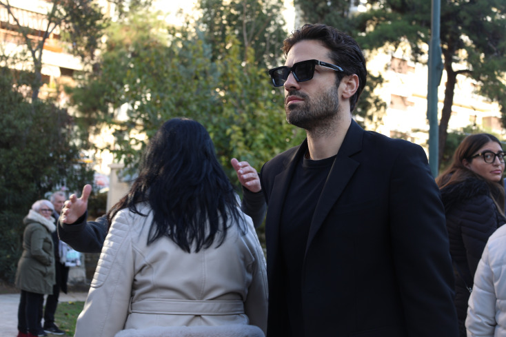 Το τελευταίο αντίο στον Βασίλη Καρρά