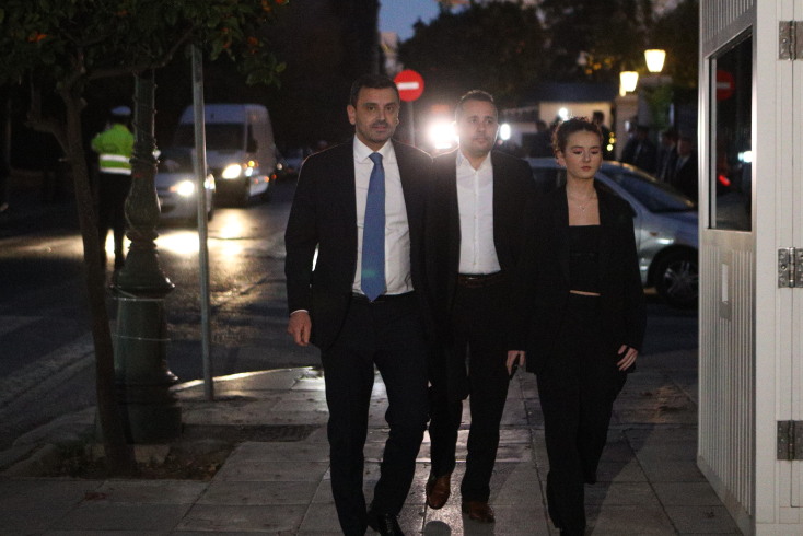 Ανασχηματισμός: Ορκίστηκαν οι νέοι υπουργοί και υφυπουργοί