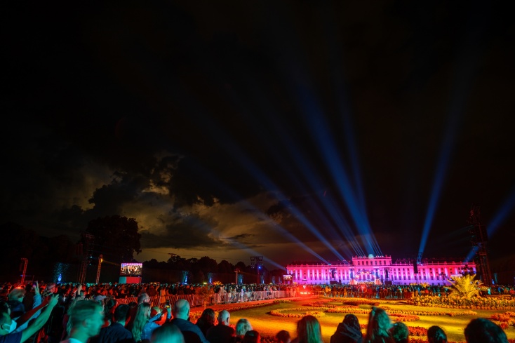 Η καλοκαιρινή νυχτερινή συναυλία στο Schönbrunn