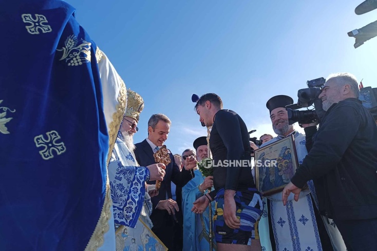 Θεοφάνια στα Χανιά για τον Κυριάκο Μητσοτάκη - Το μήνυμα του πρωθυπουργού (βίντεο)