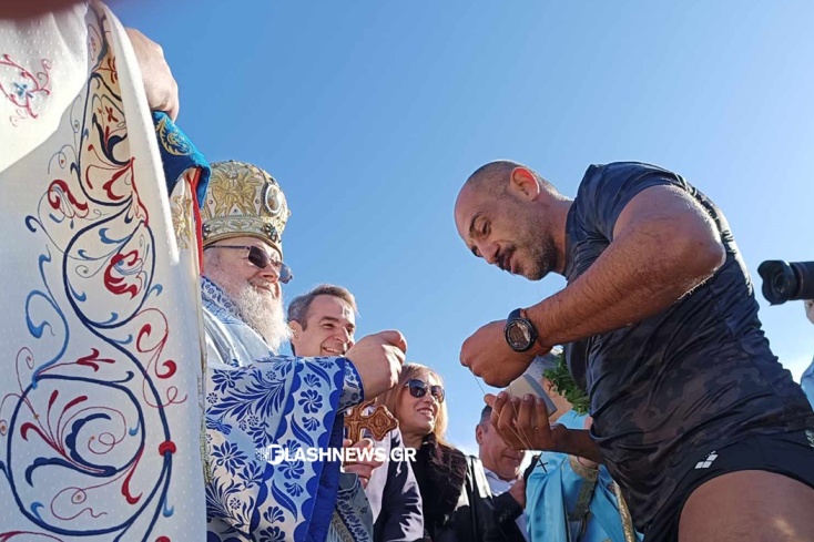 Θεοφάνια στα Χανιά για τον Κυριάκο Μητσοτάκη - Το μήνυμα του πρωθυπουργού (βίντεο)