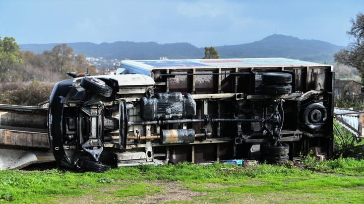 Κακοκαιρία: Σοβαρές υλικές ζημιές και κυκλοφοριακά προβλήματα στη Δυτική Ελλάδα 