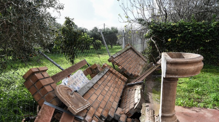 Κακοκαιρία: Σοβαρές υλικές ζημιές και κυκλοφοριακά προβλήματα στη Δυτική Ελλάδα 