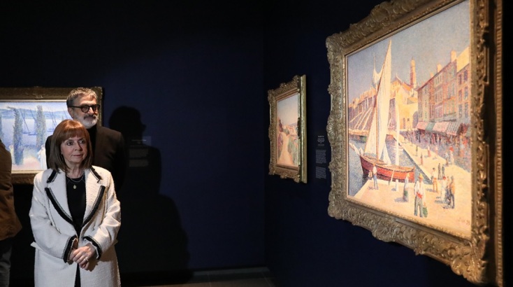 Η Κατερίνα Σακελλαροπούλου εγκαινίασε την έκθεση «Ο νεοϊμπρεσιονισμός στα χρώματα της Μεσογείου (1891-1914)»