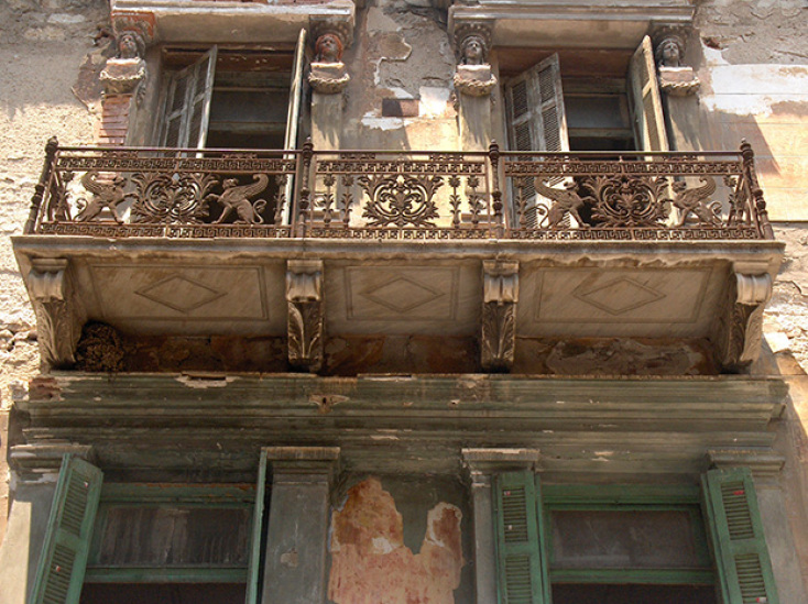 Το οίκημα που κτίστηκε το 1899 από τον διάσημο αρχιτέκτονα της εποχής Ερνέστο Τσίλλερ προτού ανακαινιστεί