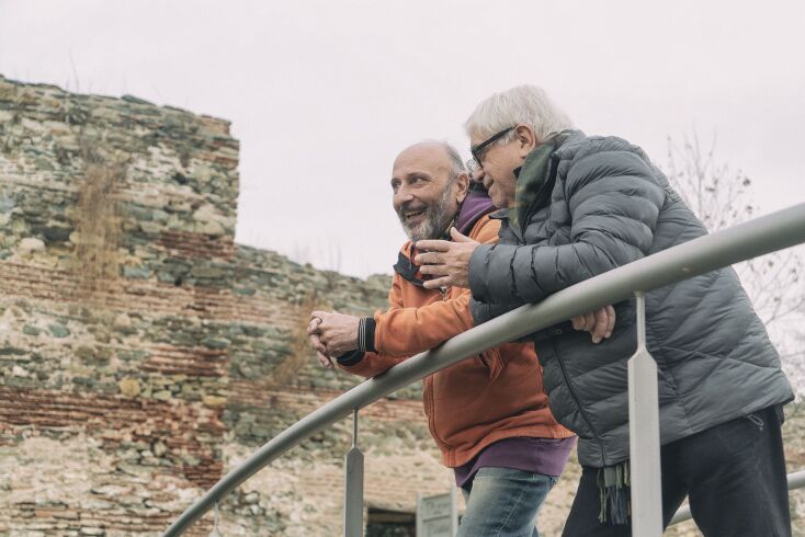 Ο σκηνοθέτης και ηθοποιός Δημήτρης Πιατάς με τον συγγραφέα Σάκη Σερέφα