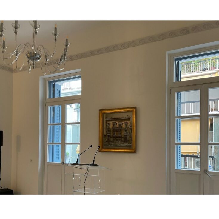 Το ξεχωριστό αρχιτεκτόνημα βρίσκεται στην καρδιά του ιστορικού κέντρου του Πειραιά