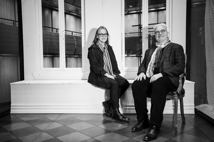 «Νεκρή πόλη» στην Εναλλακτική Σκηνή της ΕΛΣ: Συνέντευξη με τον Νηλ Γκόρεν και τη Ρόμπιν Γκουαρίνο