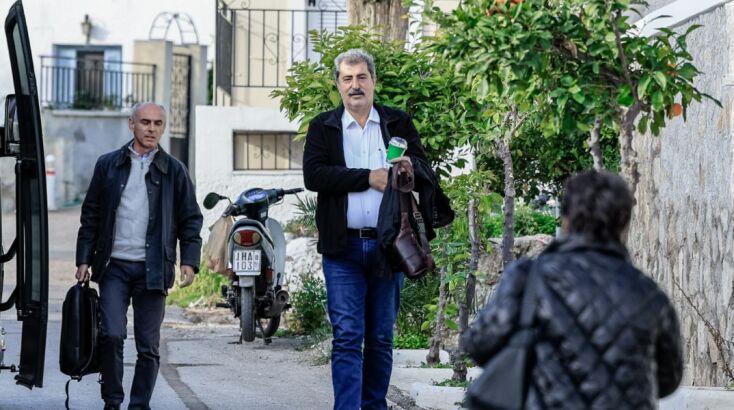 Σπέτσες: 2η μέρα εργασιών της ΚΟ του ΣΥΡΙΖΑ - Μηνύματα ενότητας, συσπείρωσης, PowerPoint και ελάχιστα διαλείμματα