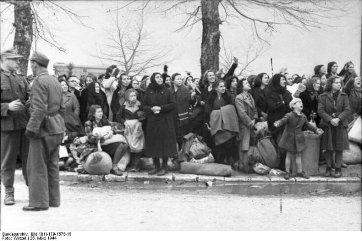 Σκηνή από τον εκτοπισμό των Εβραίων των Ιωαννίνων στις 25 Μαρτίου 1944