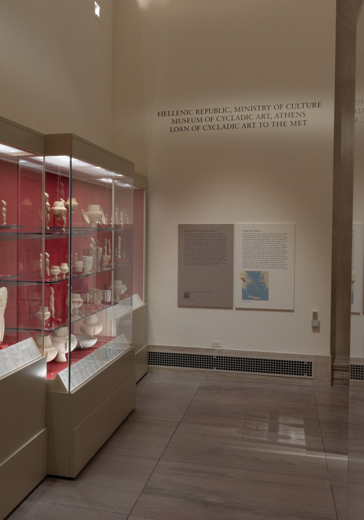 Aνοίγει στο Μητροπολιτικό Μουσείο Τέχνης της Νέας Υόρκης η έκθεση 161 αρχαιοτήτων της συλλογής Στερν - Συμφωνία με το ΥΠΠΟ και το Μουσείο Κυκλαδικής Τέχνης.