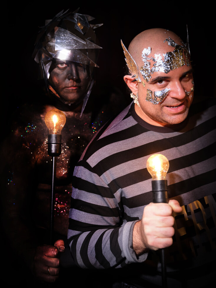 Ο Ilya Algaer (Πλούτωνας)  και ο Αλκιβιάδης Κωνσταντόπουλος (Ερμής) στην "Περσεφόνη"