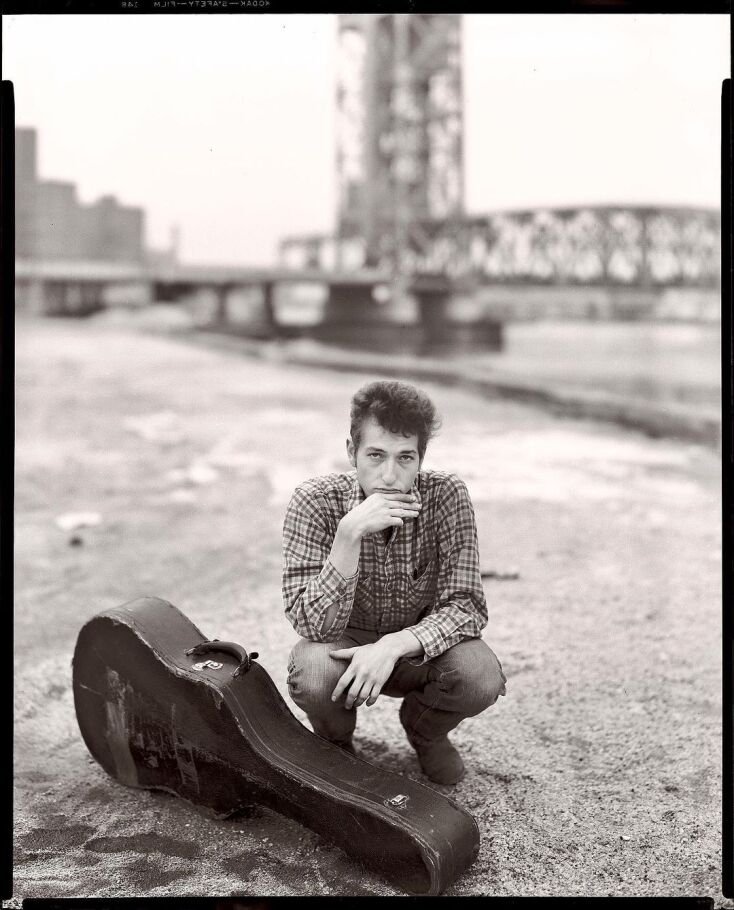 «Iconic Avedon»: Έκθεση για τον εμβληματικό φωτογράφο Ρίτσαρντ Άβεντον στη Gagosian Gallery στο Παρίσι - Γιορτάζονται τα 100 χρόνια από τη γέννησή του.