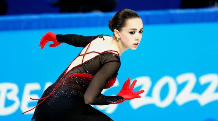 Καμίλα Βαλίεβα: Η Ρωσίδα πρωταθλήτρια καλλιτεχνικού πατινάζ τιμωρήθηκε με τετραετή αποκλεισμό για ντόπινγκ από το CAS - Ήταν μόλις 15 ετών όταν βρέθηκε θετική.