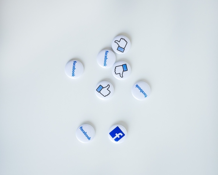 Πώς θα ήταν άραγε η ζωή χωρίς το Facebook και τα likes;