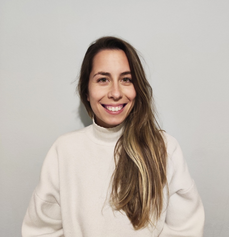 Η ζωγράφος και ιδρύτρια του Hydroexpress Project, Μαρίνα Παπαδάκη