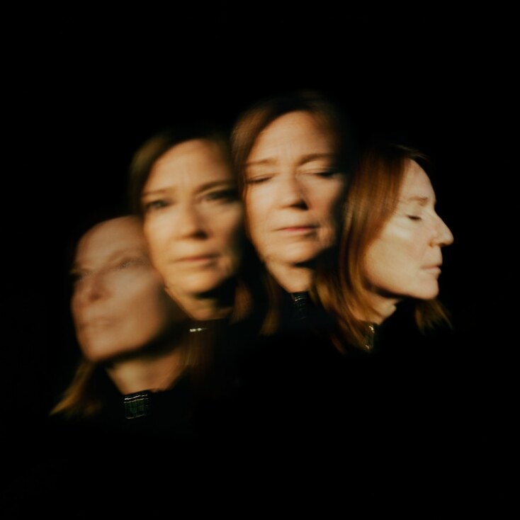 H Beth Gibbons μοιράστηκε το νέο της τραγούδι «Floating On A Moment»