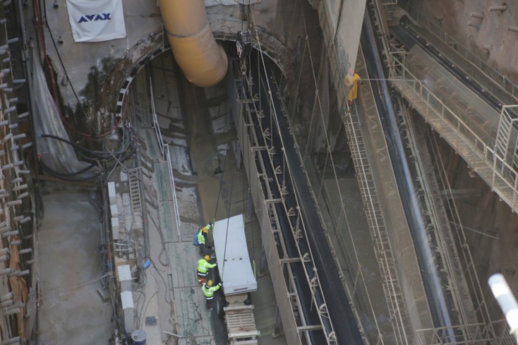 Στιγμιότυπο από τις εργασίες για τη διάνοιξη σήραγγας στο πλαίσιο των έργων για τη γραμμή 4 «Άλσος βεΐκου - Γουδή» του μετρό