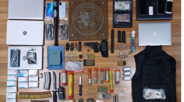 Τα ευρήματα από την επιχείρηση της ΕΛΑΣ