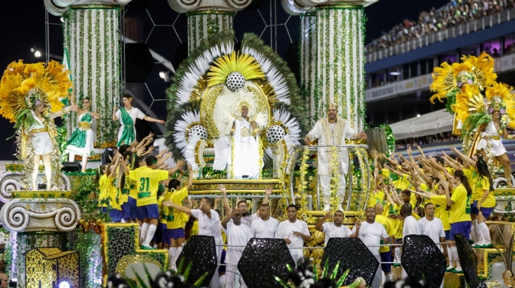 Βραζιλία: Άνοιξε η αυλαία για το καρναβάλι του Ρίο ντε Τζανέιρο