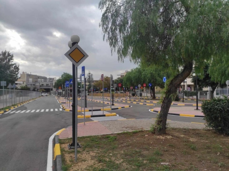 Κυκλοφοριακή αγωγή στο ανακαινισμένο πάρκο του Αλίμου