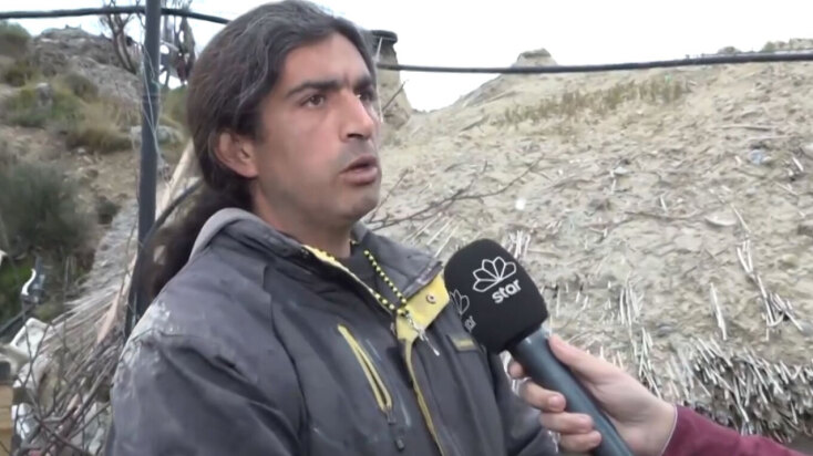 Ο 45χρονος πατέρας της οικογένειας παλαιοχριστιανών που ζουν στην Κορινθία σε λαγούμι 30 μέτρων