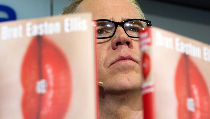 Ο συγγραφέας Μπρετ Ίστον Έλις θα σκηνοθετήσει την ταινία τρόμου «Relapse» - Τι δήλωσε για το κινηματογραφικό του ντεμπούτο