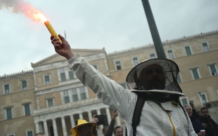 Η συγκέντρωση των μελισσοκόμων στο Σύνταγμα σε εικόνες