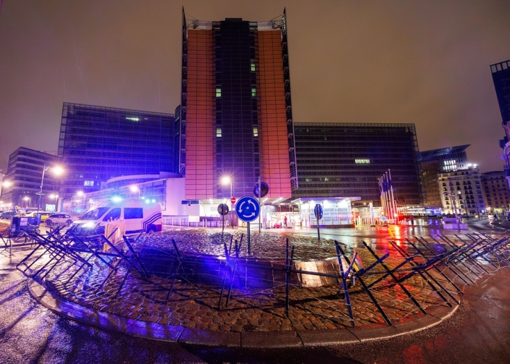 Σε αστυνομικό κλοίο οι Βρυξέλλες για τις νέες διαδηλώσεις των αγροτών από τις Βρυξέλλες