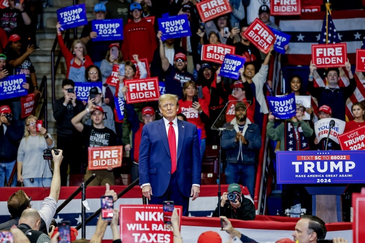 ΗΠΑ - προεδρικές εκλογές: Ο Τζο Μπάιντεν και ο Ντόναλντ Τραμπ μεταφέρουν τη μονομαχία τους στα σύνορα με το Μεξικό.