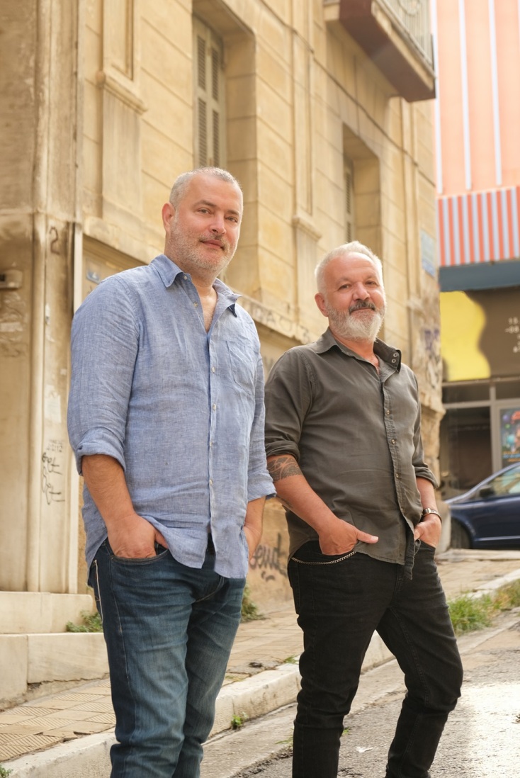 Χρήστος Θηβαίος: Να ονειρευόμαστε με τα πόδια στη γη και το βλέμμα στον ουρανό