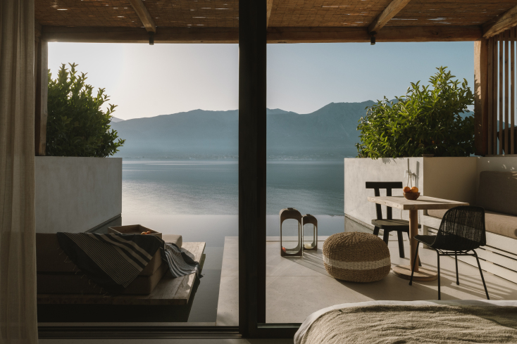 Amethyst Selene της Παλαίρου 