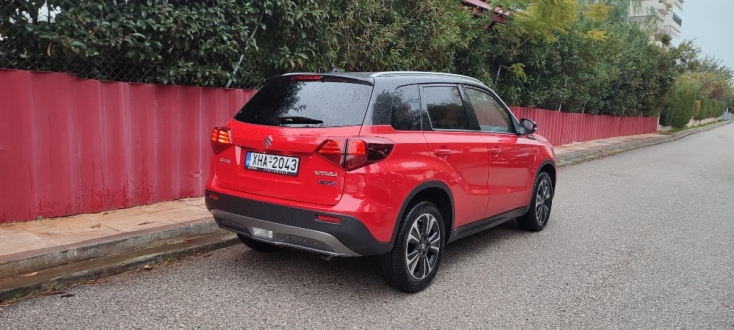 Suzuki Vitara Strong Hybrid 4WD: Ένα ευρύχωρο SUV με εξαιρετική σχέση ποιότητας - τιμής