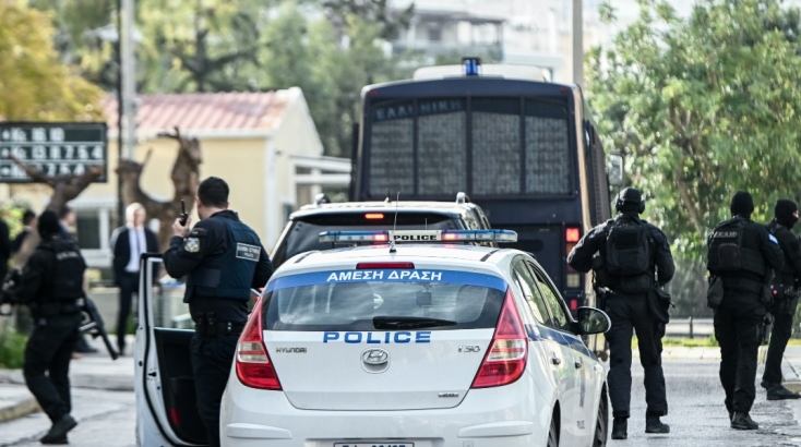 Στα δικαστήρια της Ευελπίδων οι συλληφθέντες