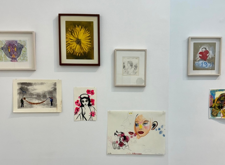 "Εντός Εκτός", έργα σε χαρτί στη γκαλερί Ρεβέκκα Καμχή