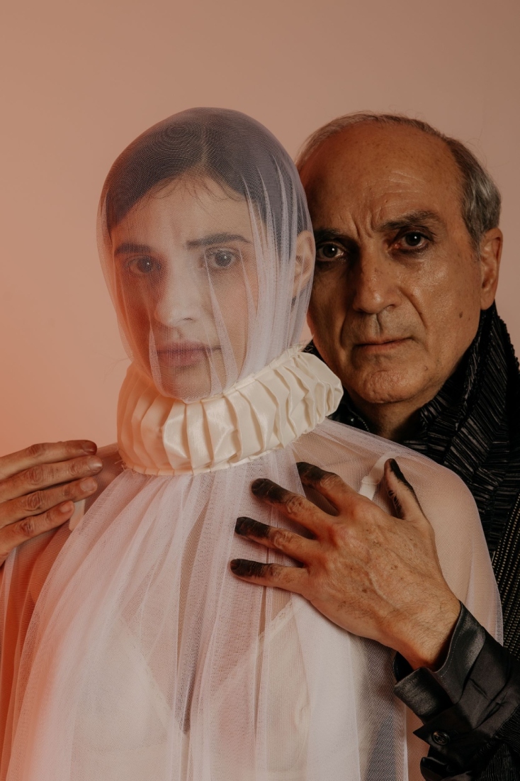 "Οι Τσέντσι", σκηνοθεσία Μαριλίτα Λαμπροπούλου