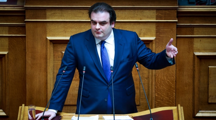 O Κυριάκος Πιερρακάκης