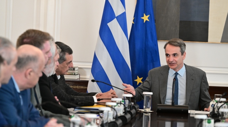 Μητσοτάκης: Συνάντηση με θεσμικούς φορείς Θεσσαλίας