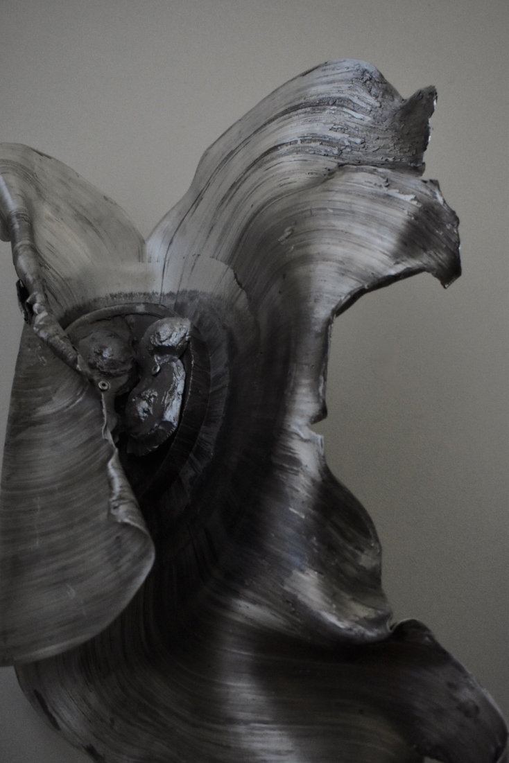 Από την έκθεση των Ιλεάνας Αρναούτου και Ισμήνης Κινγκ I will hold you forever. Or till everyone leaves the room