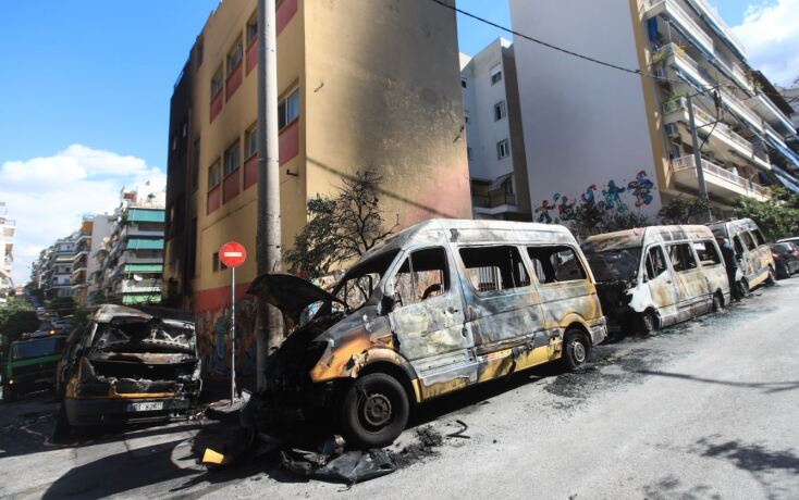 «Κρανίου τόπος» του Ζωγράφου μετά την εμπρηστική επίθεση