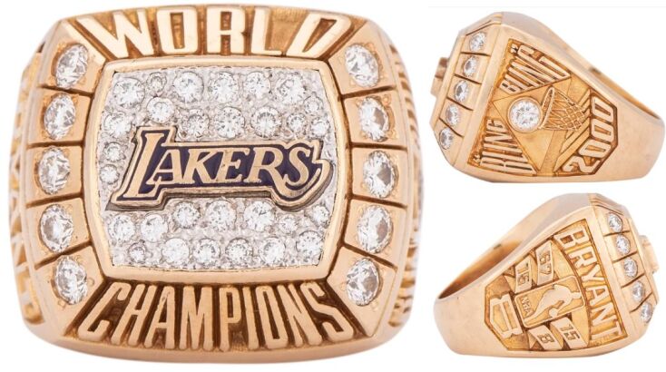 Κόμπι Μπράιντ: Δαχτυλίδι πρωταθλητή του ΝΒΑ που δώρισε ο αείμνηστος μπασκετμπολίστας στον πατέρα του πωλείται σε δημοπρασία.