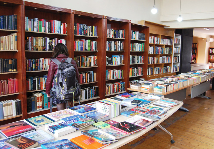 Παλαιοβιβλιοπωλείο των Αστέγων: Ο Λεωνίδας Κουρσούμης σε έναν απολογισμό