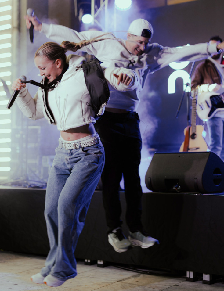 CLOUDMONSTER 2: «On» και Cosmos Sport το παρουσίασαν με ένα επιτυχημένο αθλητικό, μουσικό event στη Γλυφάδα