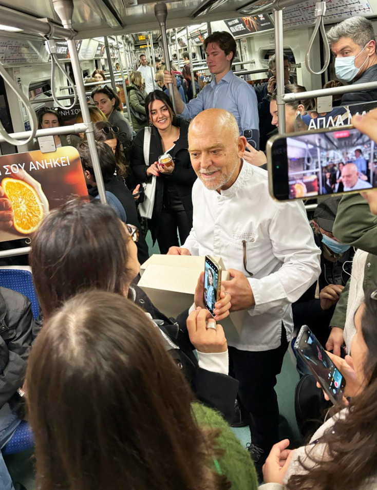 Στέλιος Παρλιάρος