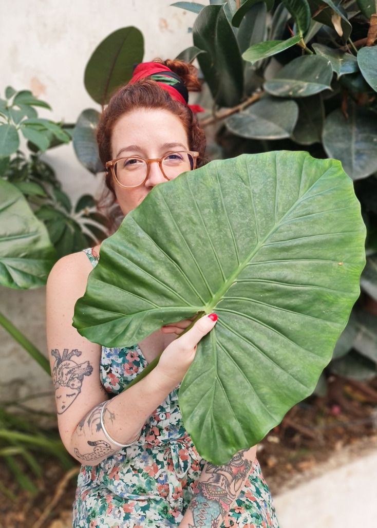 Η Ειρήνη Βιτόρου από το μπαλκόνι της